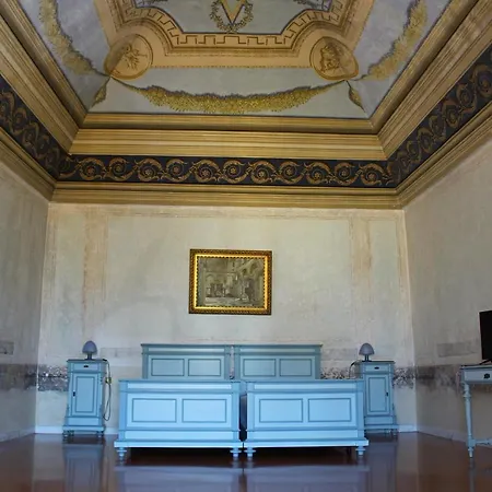 Palazzo Bernardini 4*