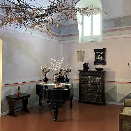 Bed & Breakfast Palazzo Bernardini 4*
