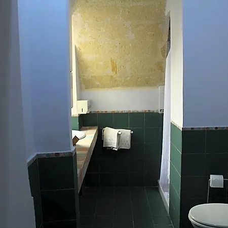 Palazzo Bernardini Bed and Breakfast