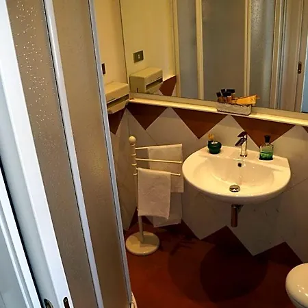 Bed and Breakfast Palazzo Bernardini 4*