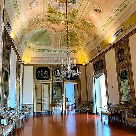 Palazzo Bernardini Bed and Breakfast