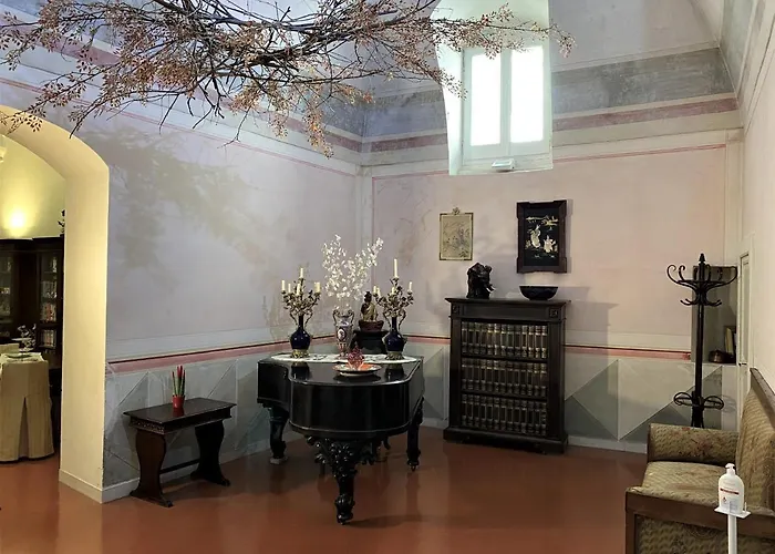 فندق مبيت وإفطار Palazzo Bernardini 4*