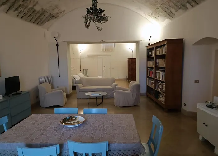 Palazzo Bernardini Bed & Breakfast